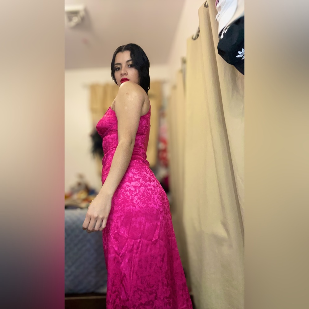 Pink Dress - Picture 4 of 4